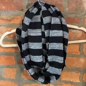 Black & Silver Circle Scarf